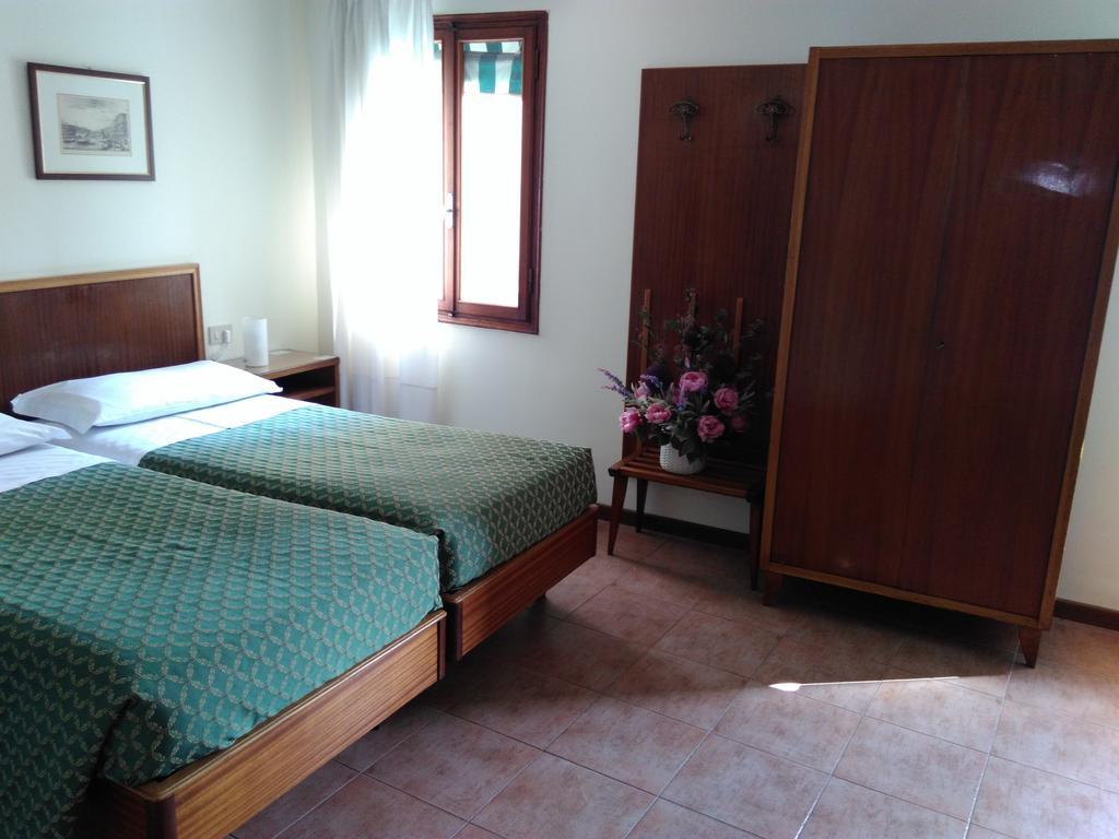 Albergo Al Gobbo Velence Kültér fotó